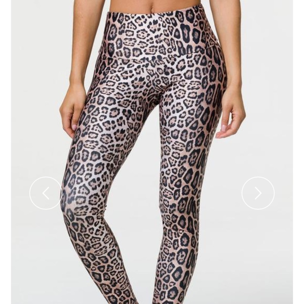 Onzie High Rise Legging - Leopard (Size) L